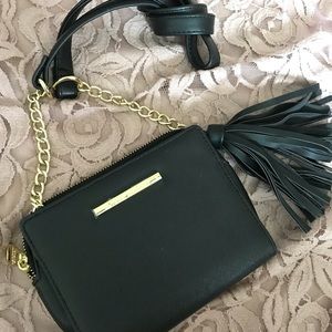 Steve Madden Crossbody
